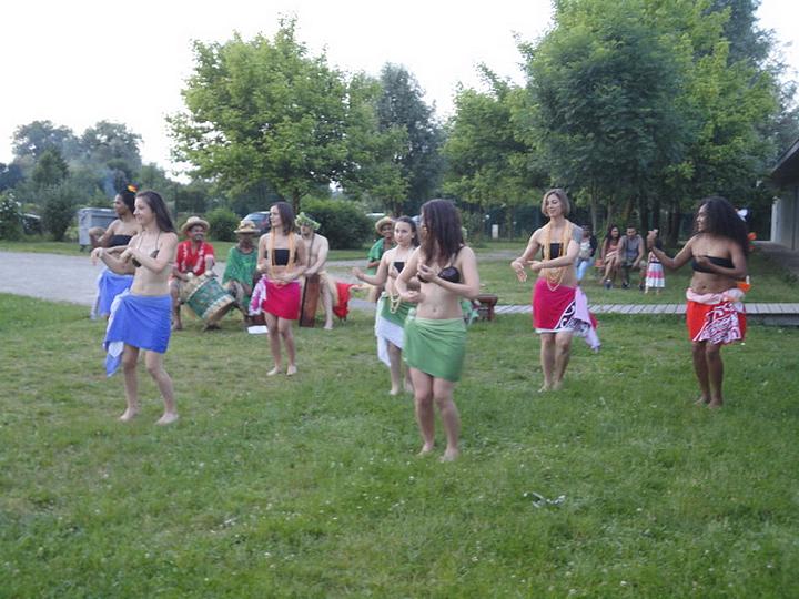 0-211.jpg