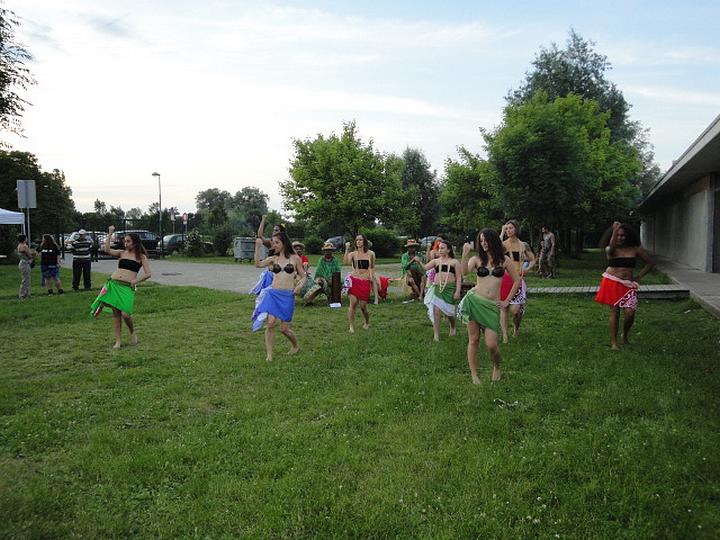 0-218.jpg