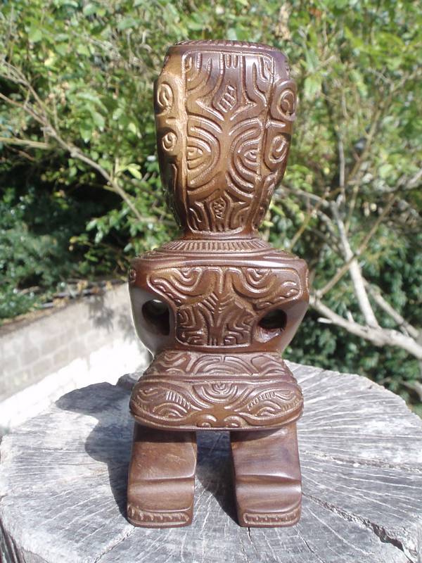 21a.jpg - 21. Tiki – Miro de Polynésie