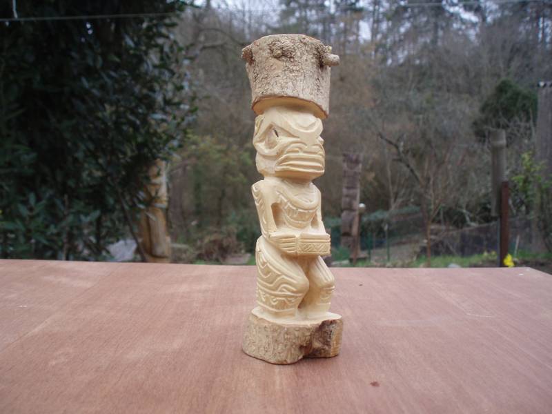 32.jpg - 32. Tiki – Buis